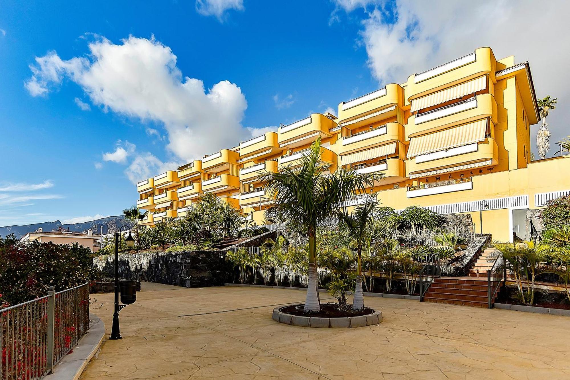 Residencia Playa La Arena Appartamento *
