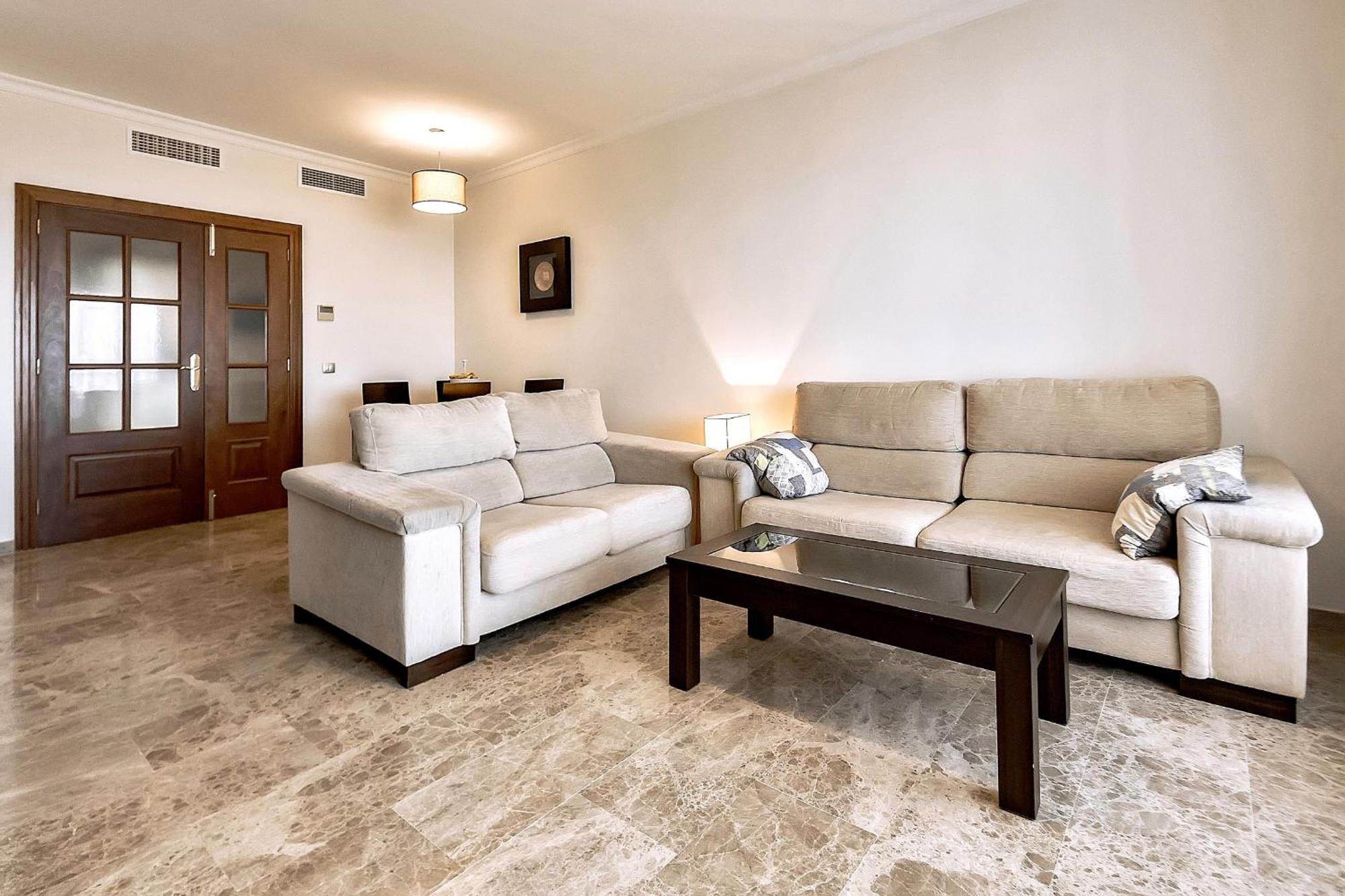 Residencia Playa La Arena Puerto de Santiago (Tenerife)
